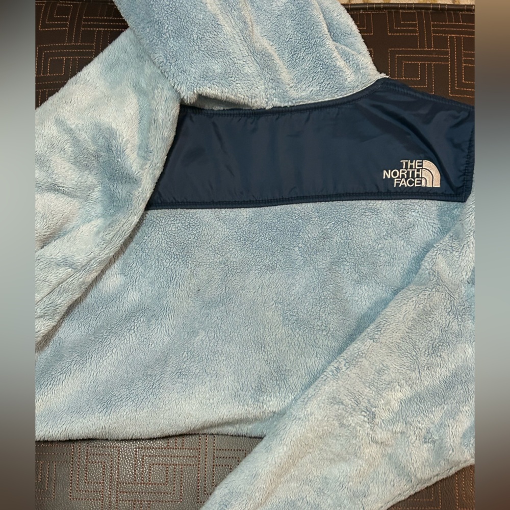BOGO North Face zip front soft fleece - Picture 5 of 5